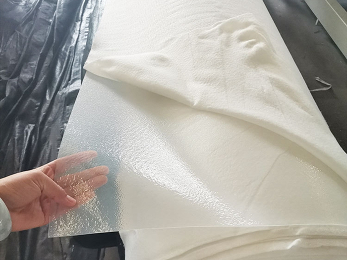 「长丝」两布一膜复合土工膜